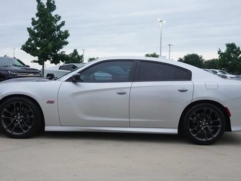 Used 2023 Dodge Charger Scat Pack w/ Plus Group RWD image 6
