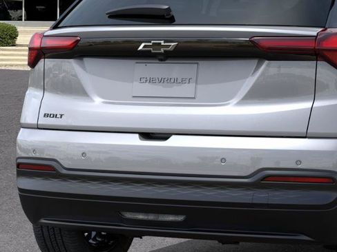 New 2027 Chevrolet Bolt LT w/ Comfort Package FWD image 14