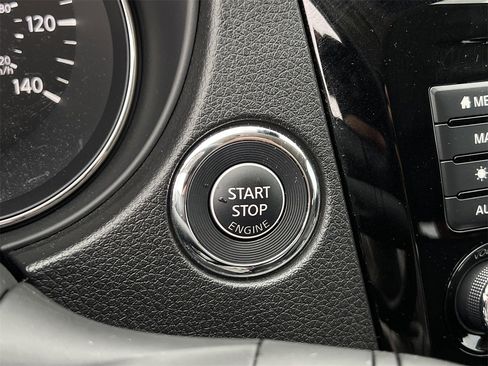 Certified 2022 Nissan Rogue Sport SL image 21