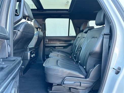 Used 2021 Ford Expedition Max Limited image 24