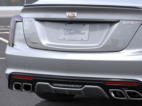 New 2026 Cadillac CT5 V image 14