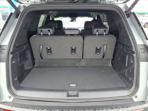 New 2026 Chevrolet Traverse LT image 7