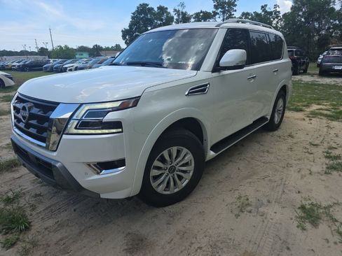 Certified 2024 Nissan Armada SV w/ Cargo Package AWD/4WD image 3