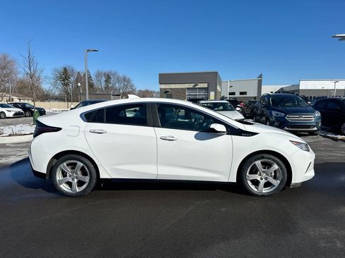 Used 2017 Chevrolet Volt LT image 14