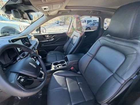 New 2026 Lincoln Corsair Reserve image 14