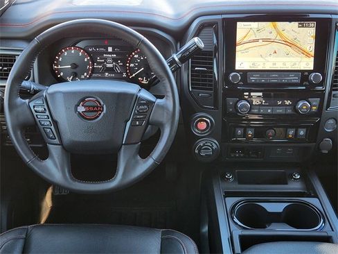 Used 2024 Nissan Titan PRO-4X w/ Pro-4x Convenience Package image 32