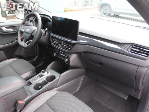 Used 2023 Ford Escape ST-Line Select w/ Tech Pack #2 image 28