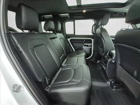Used 2024 Land Rover Defender 110 S AWD/4WD image 24
