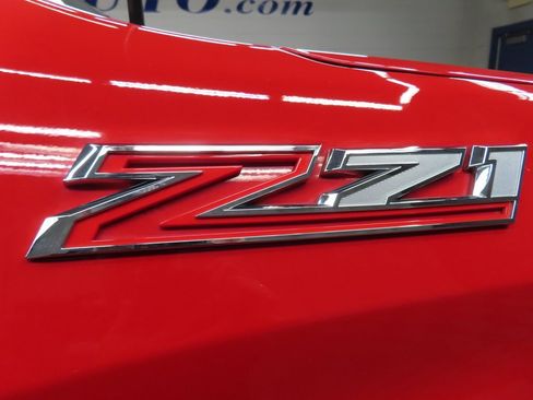 Used 2019 Chevrolet Silverado 1500 RST image 45