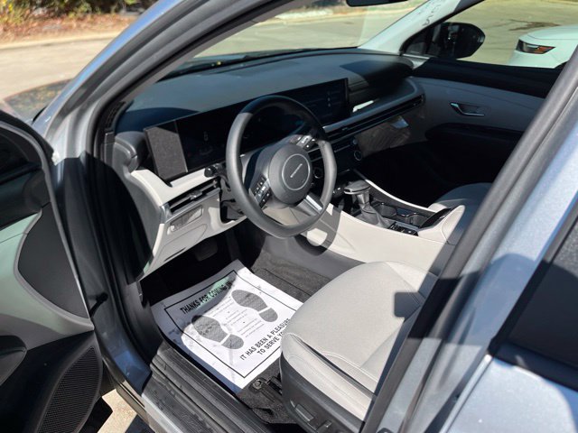 Used 2025 Hyundai Tucson SEL FWD image 10