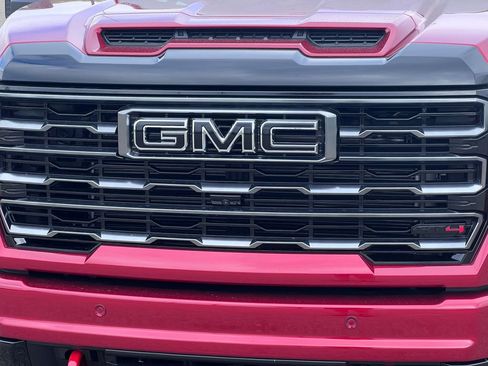 New 2026 GMC Sierra 2500 AT4 w/ AT4 Premium Plus Package AWD/4WD image 42