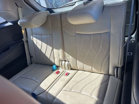 Used 2015 INFINITI QX60 AWD w/ Premium Package image 10