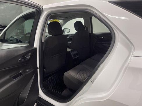 Used 2019 Chevrolet Equinox LT FWD image 10