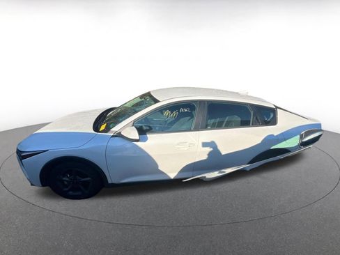 Used 2025 Kia K4 LXS image 5