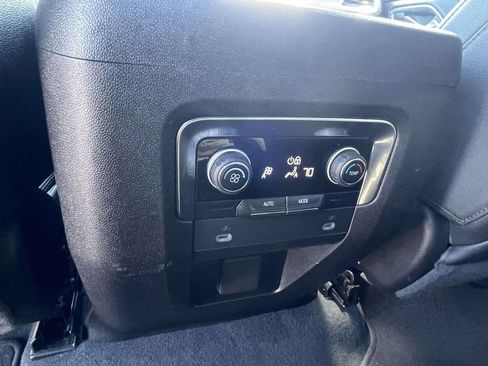 Used 2024 Chevrolet Tahoe LT AWD/4WD image 11