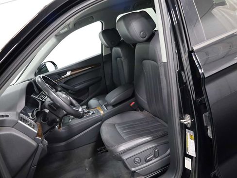 Used 2018 Audi Q5 2.0T Premium AWD/4WD image 5