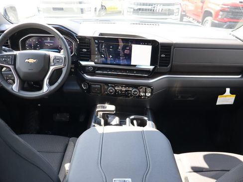 New 2026 Chevrolet Silverado 1500 LT w/ All Star Edition Plus AWD/4WD image 18