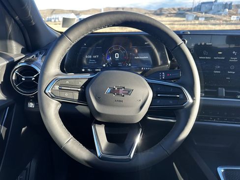 New 2026 Chevrolet Equinox LT w/ Convenience Package II image 8