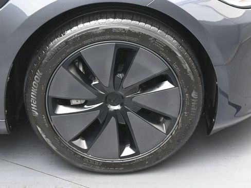 Used 2024 Tesla Model 3 Standard Range RWD image 27
