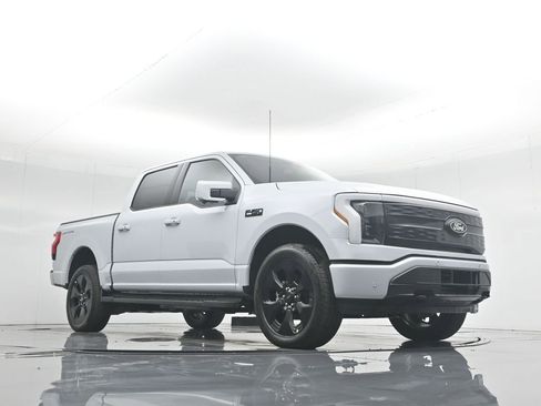 New 2025 Ford F150 Lightning Platinum w/ Dark Elements Package image 55