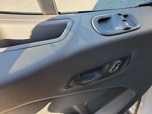 New 2026 Ford Transit 250 148 Medium Roof image 21