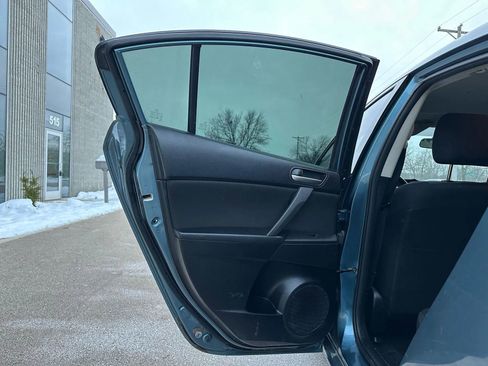 Used 2010 MAZDA MAZDA3 i Touring image 15