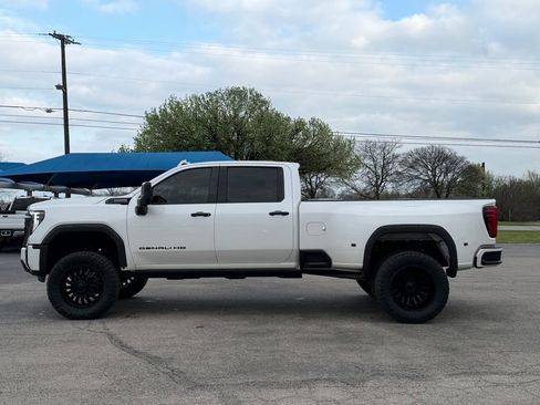 Used 2024 GMC Sierra 3500 Denali Ultimate image 4