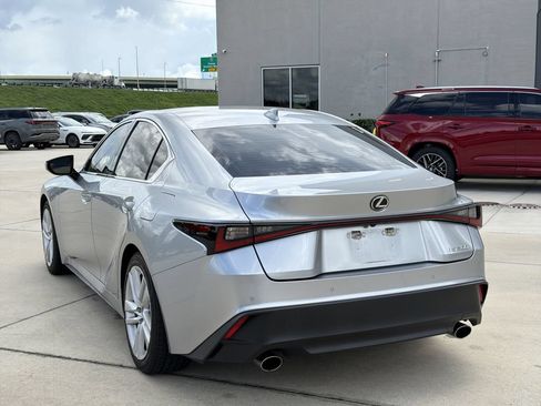 Used 2023 Lexus IS 300 w/ Comfort Package RWD image 10