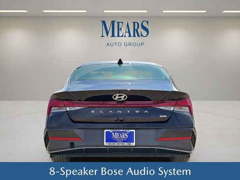 Used 2025 Hyundai Elantra Limited image 5