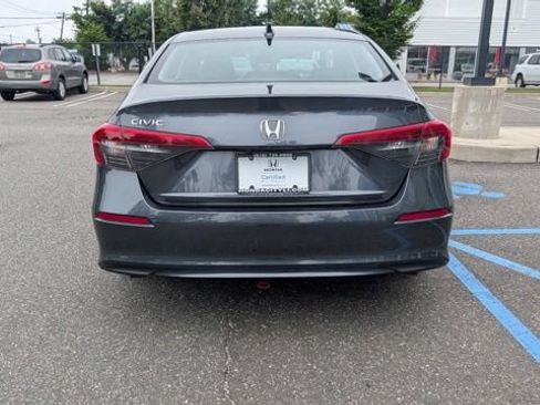 Used 2023 Honda Civic EX image 5