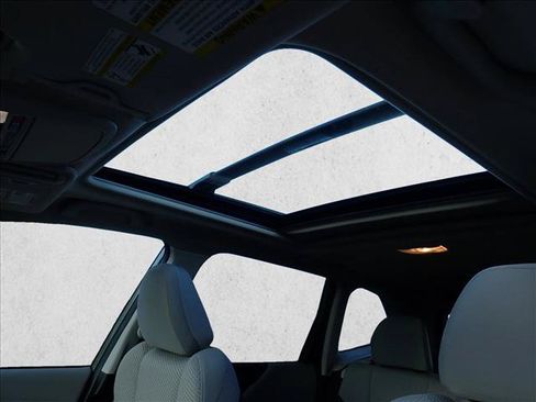 Used 2019 Subaru Forester Premium AWD/4WD image 15