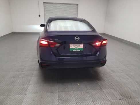 Used 2024 Nissan Altima 2.5 S FWD image 6