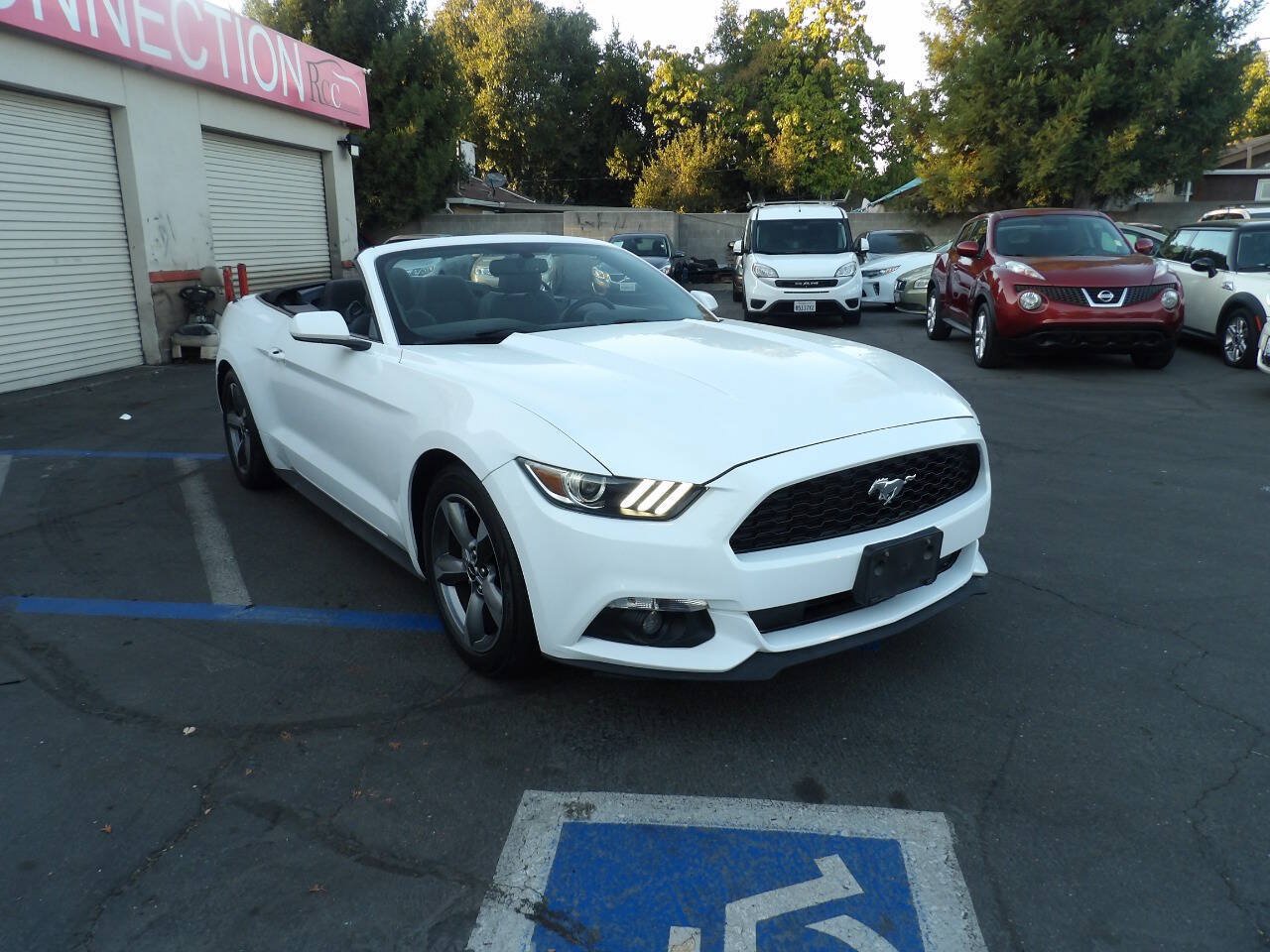 Used 2016 Ford Mustang Convertible w/ Equipment Group 051A RWD image 2
