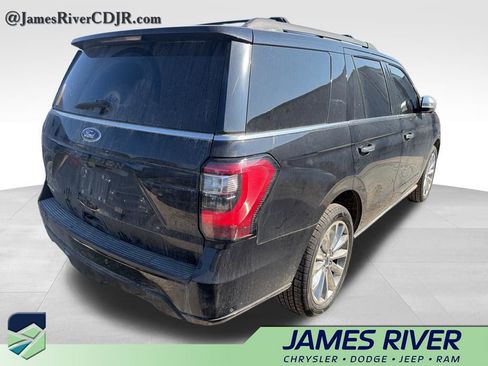 Used 2019 Ford Expedition Platinum image 5