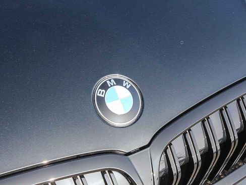 New 2026 BMW 330i Sedan w/ M Sport Package image 11