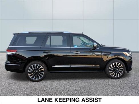 Used 2023 Lincoln Navigator Black Label image 6