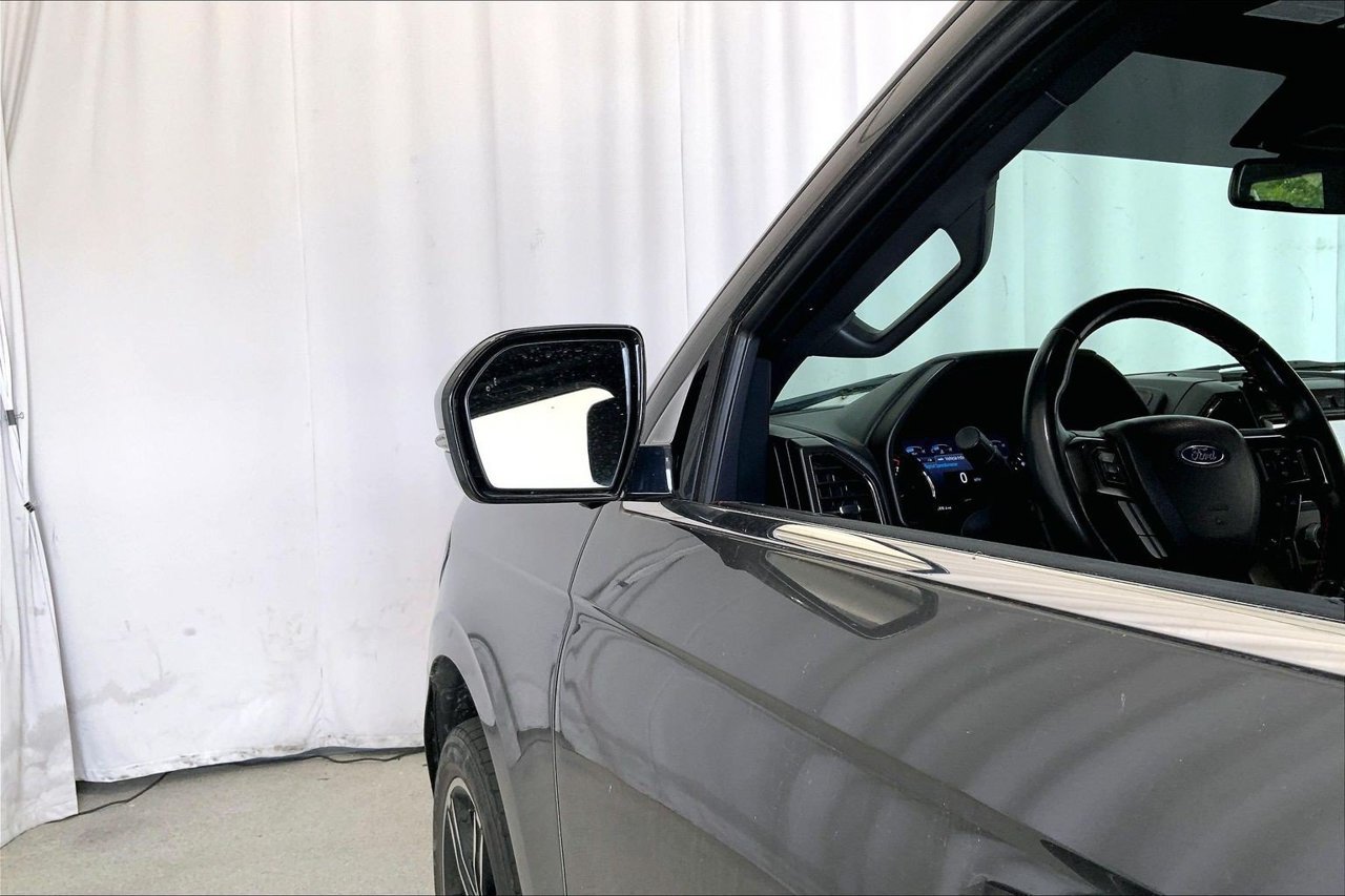 Used 2021 Ford Expedition Max Limited AWD/4WD image 10