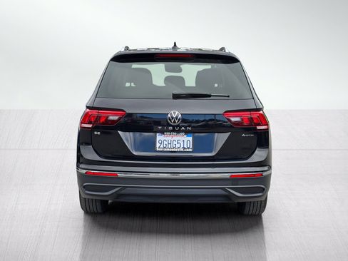 Used 2023 Volkswagen Tiguan SE AWD/4WD image 5