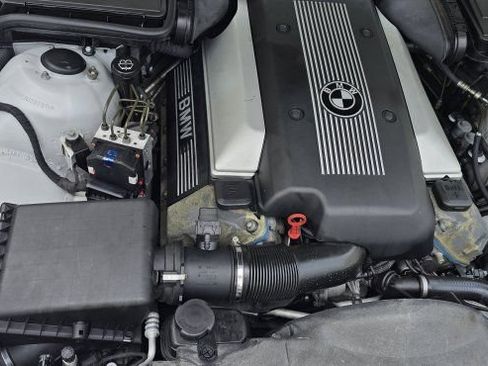 Used 2003 BMW 540i Sedan RWD image 36
