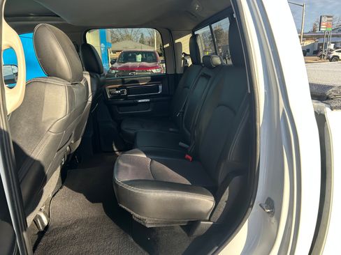 Used 2016 RAM 2500 Laramie w/ Convenience Group image 33
