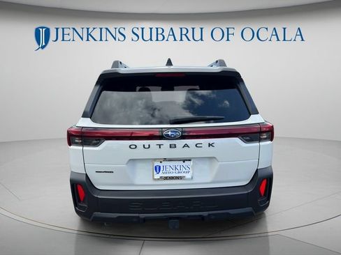 Used 2026 Subaru Outback Premium AWD/4WD image 4