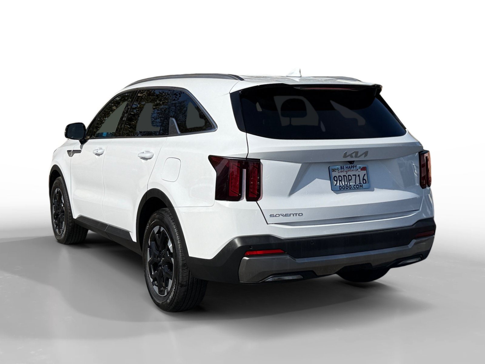 Used 2025 Kia Sorento S FWD image 3