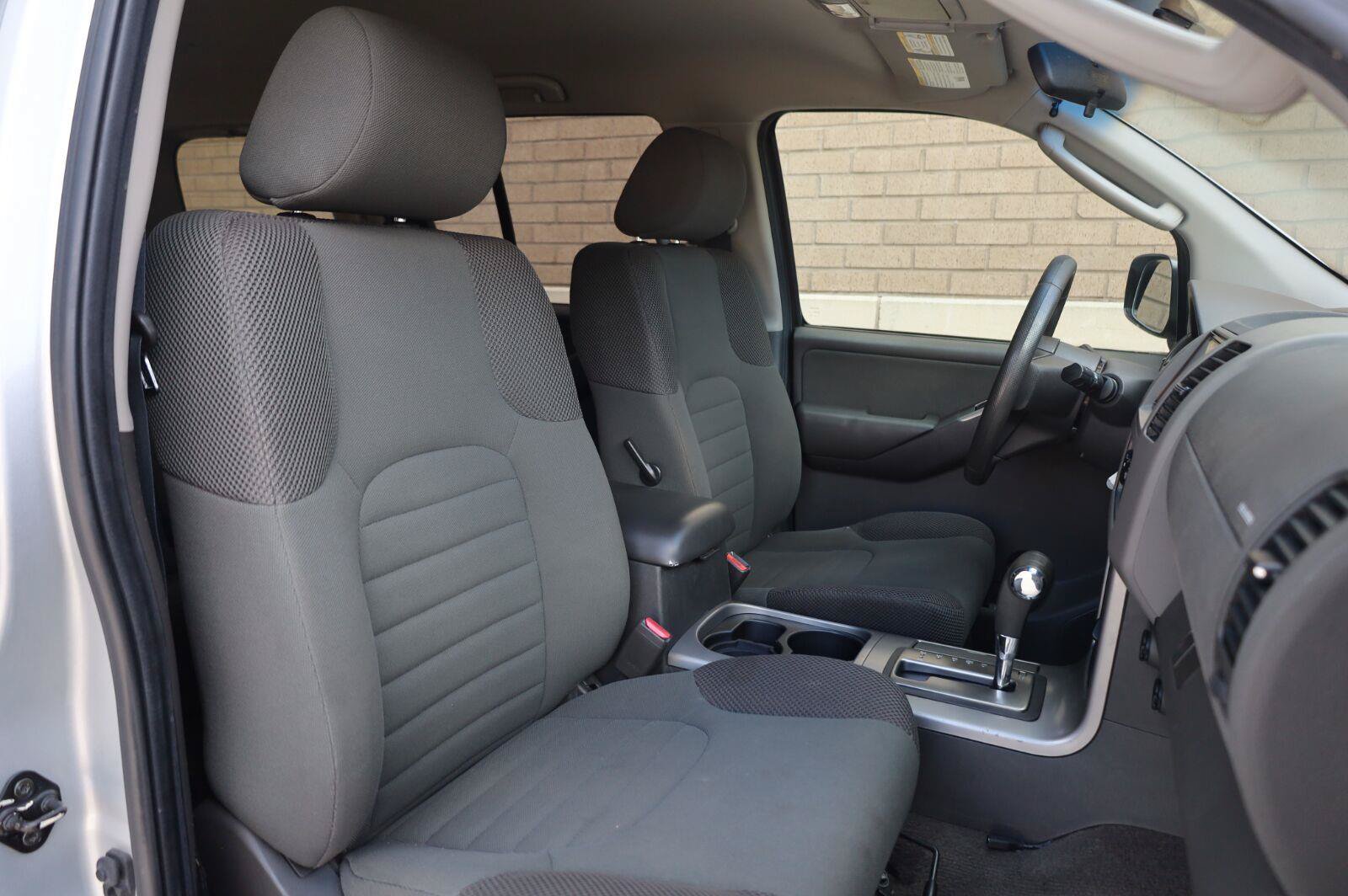 Used 2008 Nissan Pathfinder S AWD/4WD image 27