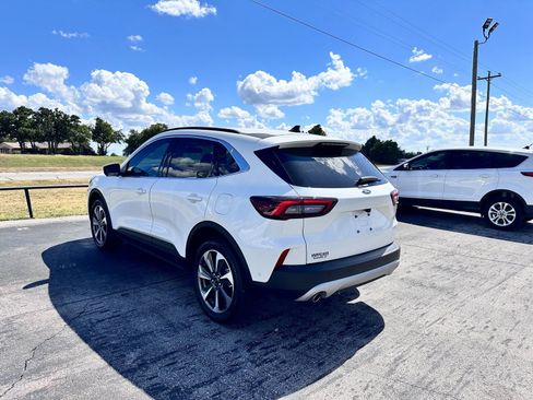 Used 2023 Ford Escape Platinum w/ Premium Technology Package image 11