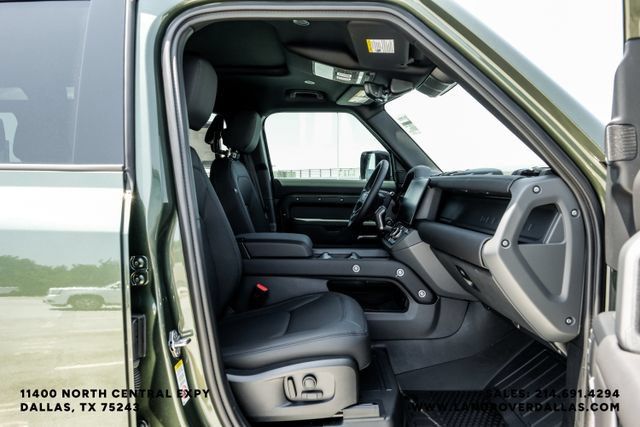 New 2026 Land Rover Defender 110 S AWD/4WD image 37
