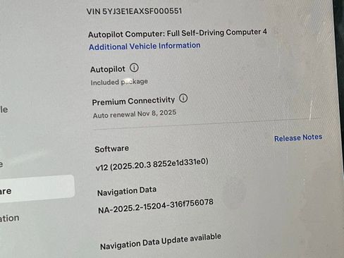 Used 2025 Tesla Model 3 Long Range image 16