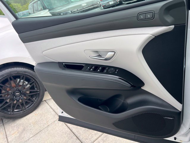 New 2026 Hyundai Tucson Limited AWD/4WD image 17
