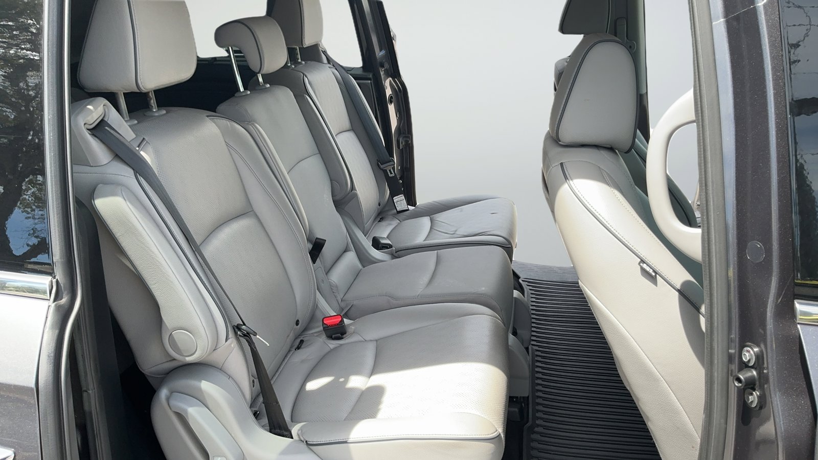 Used 2023 Honda Odyssey Elite image 52
