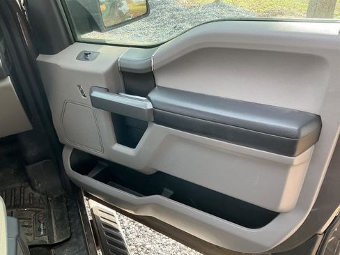 Used 2020 Ford F150 XLT w/ Equipment Group 302A Luxury image 19