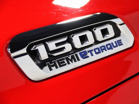 Used 2024 RAM 1500 Laramie image 23